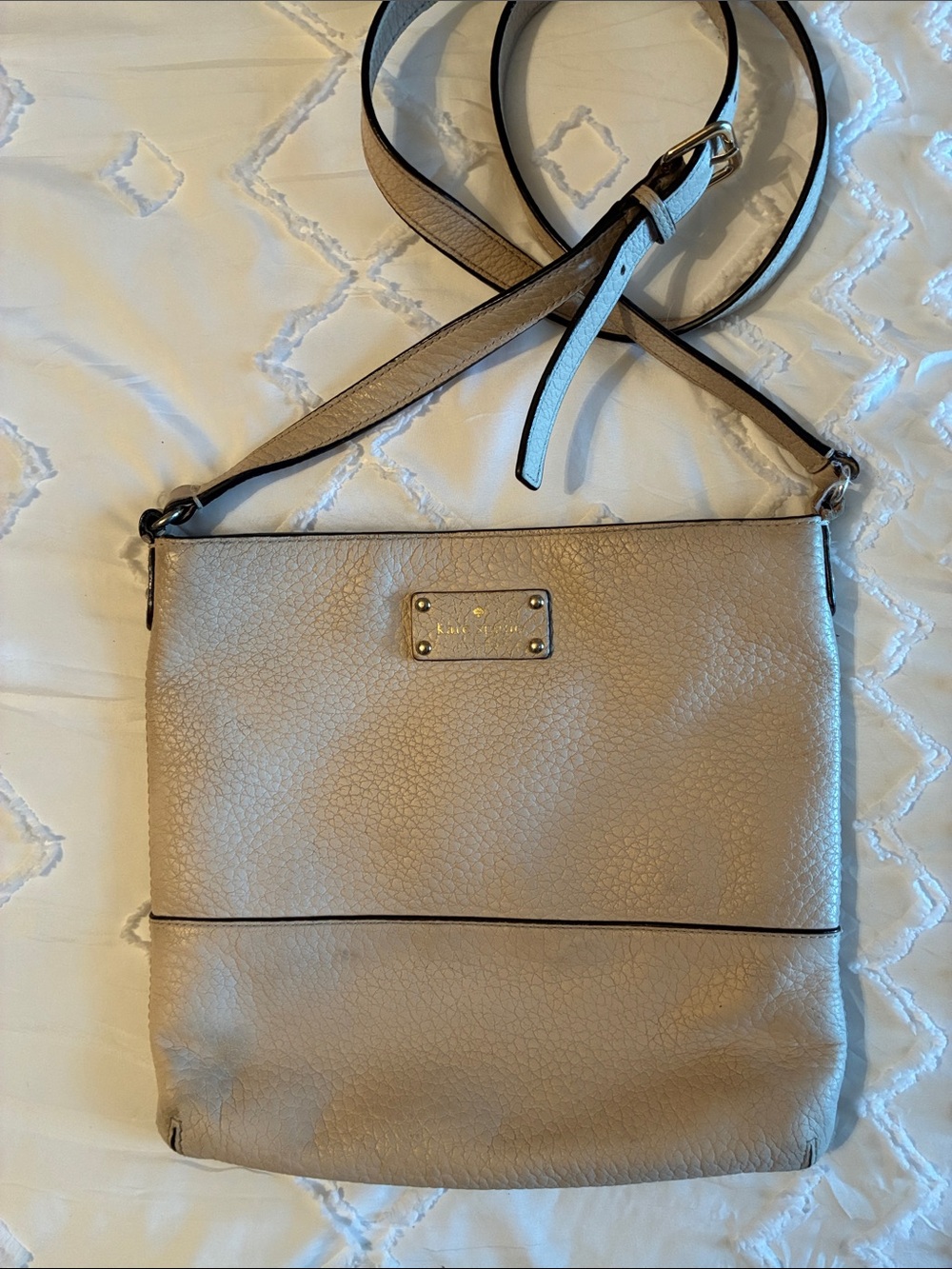 kate spade Pebbled Leather Crossbody Bag in Taupe